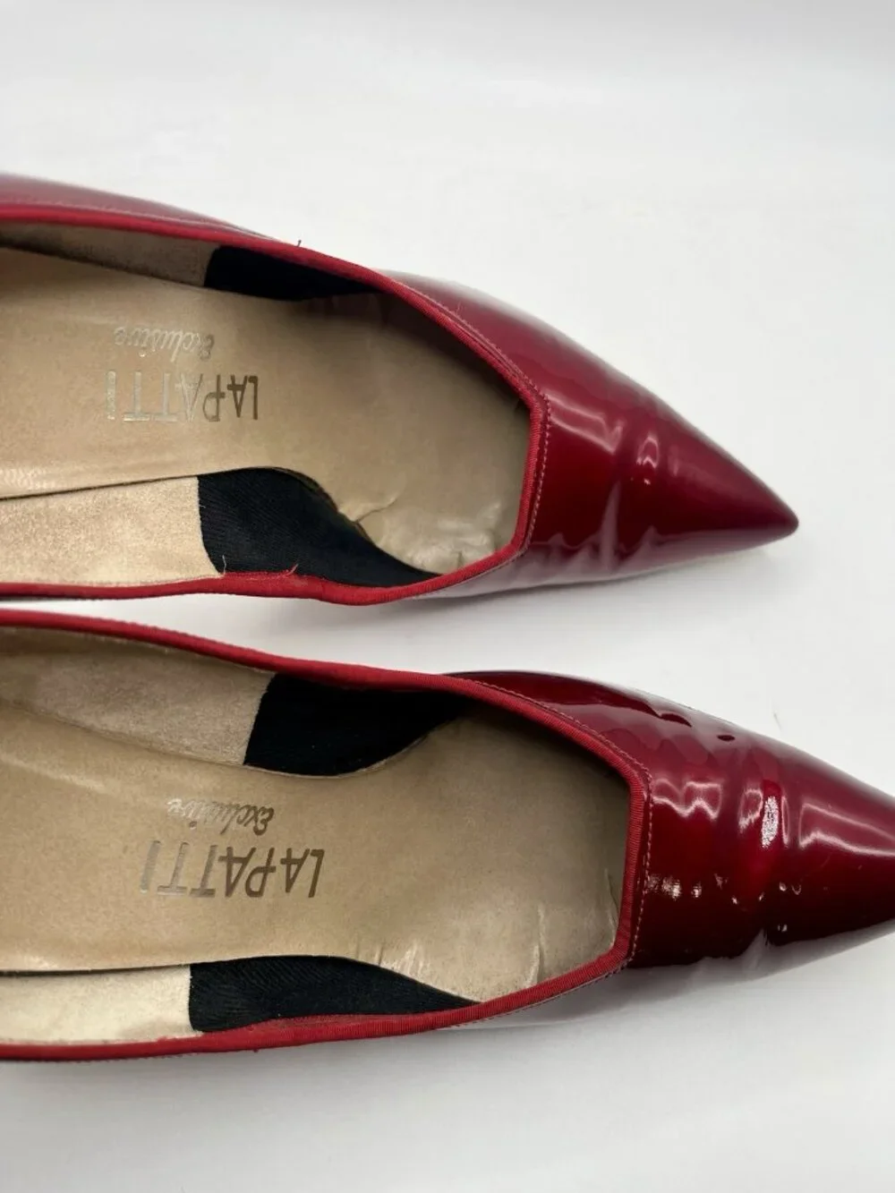 Vintage Red Vinyl Stiletto Heels La Patti Pointed Toe Glossy Size 8 Pinup Sexy